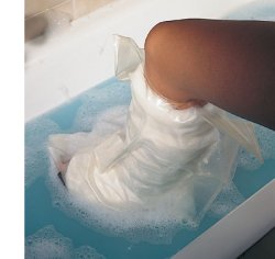 ACQUASTOP BRACCIO INTERO COPERTURA RIUTILIZZABILE PER LA PROTEZIONE, DURANTE LA DOCCIA O IL BAGNO, DEGLI ARTI CON GESSI E BENDAGGI - Farmafamily.it
