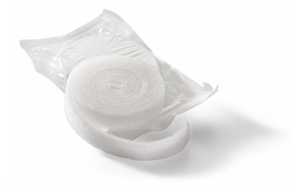 LIGASANO MEDICAZIONE IN POLIURETANO ROTOLO 100X1,5X0,4CM 7 PEZZI - Farmafamily.it