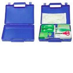 BORSETTA PRONTO SOCCORSO COMPLETO AUTO - Farmafamily.it