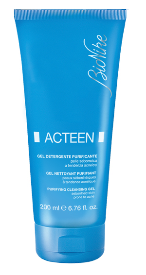 AKNET ACTEEN GEL DETERGENTE PURIFICANTE 200 ML - Farmafamily.it