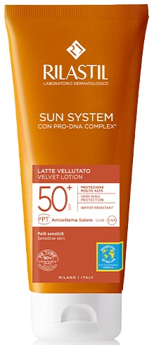 RILASTIL SUN SYSTEM PHOTO PROTECTION TERAPY SPF 50+ LATTE VELLUTANTE 200 ML - Farmafamily.it